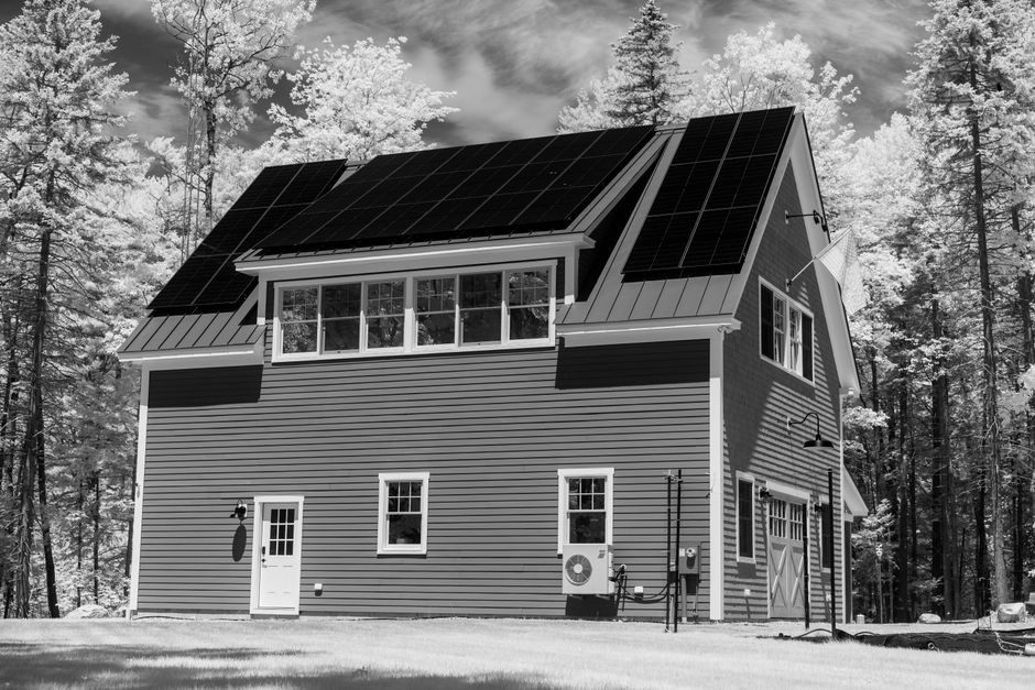 Fenêtre bien isolée pour économie d'énergie. Fenêtre bien isolée pour économie d'énergie.